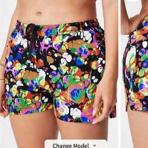 NWT - The One Short 3'' - size S (limited color Black Kaleidoscopic)